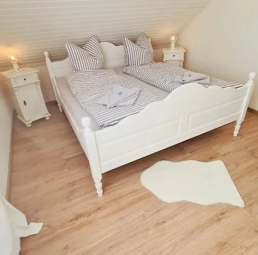 Waldapart * Willingen (Upland)